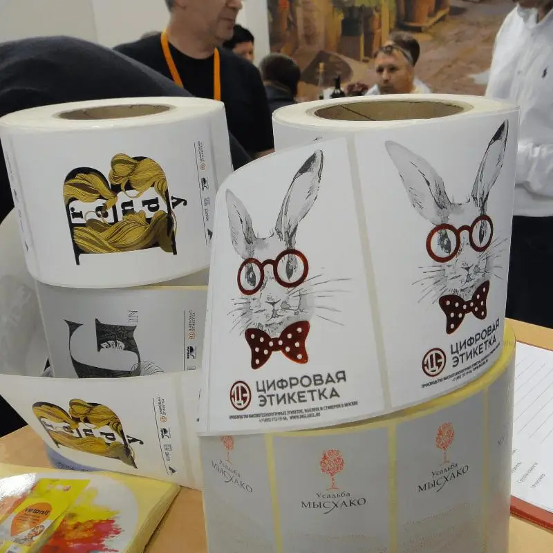 Бумажные или пленочные этикетки — сравнение и выбор Бумажные или пленочные этикетки — сравнение и выбор