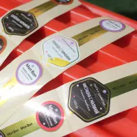 Самоклеящиеся  этикетки контроля вскрытия