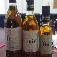 Самоклеящиеся этикетки  на коньяк