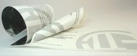 Многослойные самоклеящиеся этикетки (книжки)