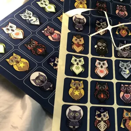 Самоклеящиеся этикетки в листах