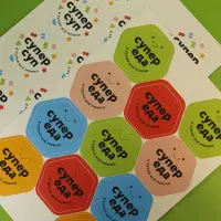 Самоклеящиеся этикетки в листах